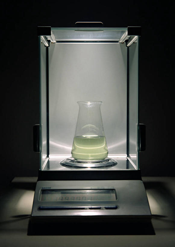 无人,竖图,室内,特写,白天,正面,实验,仪器,静物,天平,黑色背景,研究,分析,化学,测试,一个,平衡,摄影,影棚,单个,衡量,计量,试验耗材,实验用品,秤,天平称,天平秤,彩图,影棚拍摄,拍摄