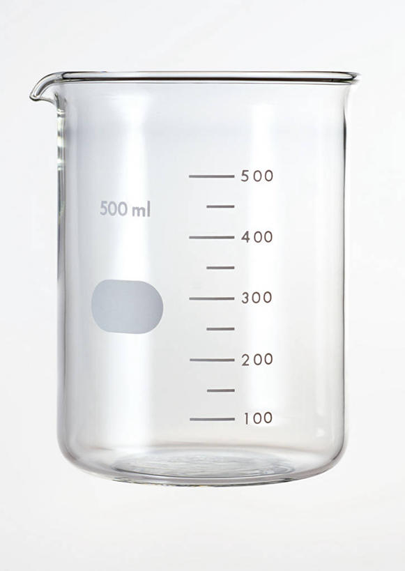 无人,竖图,室内,特写,白天,白色背景,正面,实验,仪器,静物,杯子,研究,透明,分析,化学,测试,烧杯,玻璃制品,一个,玻璃瓶,瓶子,器皿,摄影,影棚,单个,计量,玻璃仪器,试验耗材,实验用品,玻璃杯,彩图,影棚拍摄,拍摄