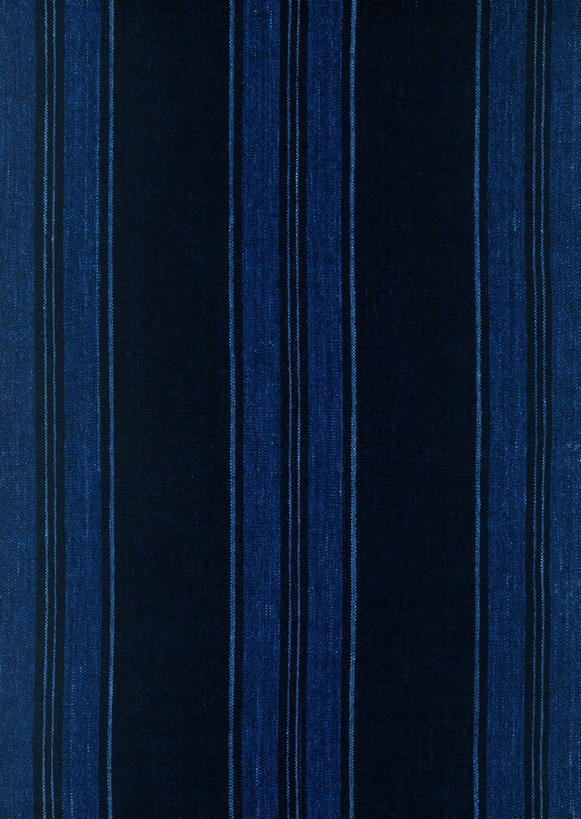 无人,竖图,俯视,室内,特写,白天,民族服装,一排,花纹,条纹,和服,整齐,排列,服饰,队列,斑纹,吴服,唐草,唐花,唐锦,彩图,高角度拍摄,传统服装,民俗服