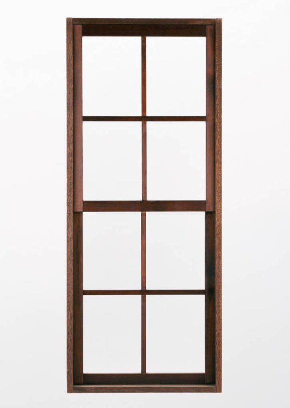 无人,竖图,室内,特写,白天,白色背景,正面,窗户,静物,关闭,丰富,木制,方格,格子,褐色,玻璃窗,木制品,成熟,摄影,影棚,封闭,一扇,谦让,随和,彩图,影棚拍摄,拍摄