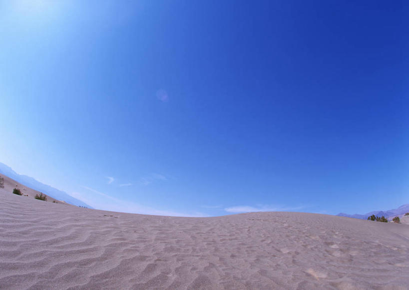 无人,公园,横图,室外,白天,正面,旅游,度假,石头,美景,沙漠,山,山脉,美国,阴影,光线,石子,影子,景观,山峰,山峦,娱乐,蓝色,蓝天,天空,阳光,自然,群山,天,享受,休闲,景色,放松,晴朗,北美,北美洲,国家公园,加利福尼亚,自然风光,美洲,加州,死亡谷国家公园,加利福尼亚州,万里无云,金州,黄金州,北亚美利加洲,亚美利加洲,死谷,死谷国家公园,大漠,砂漠,石块,岩石,晴空,晴空万里,彩图