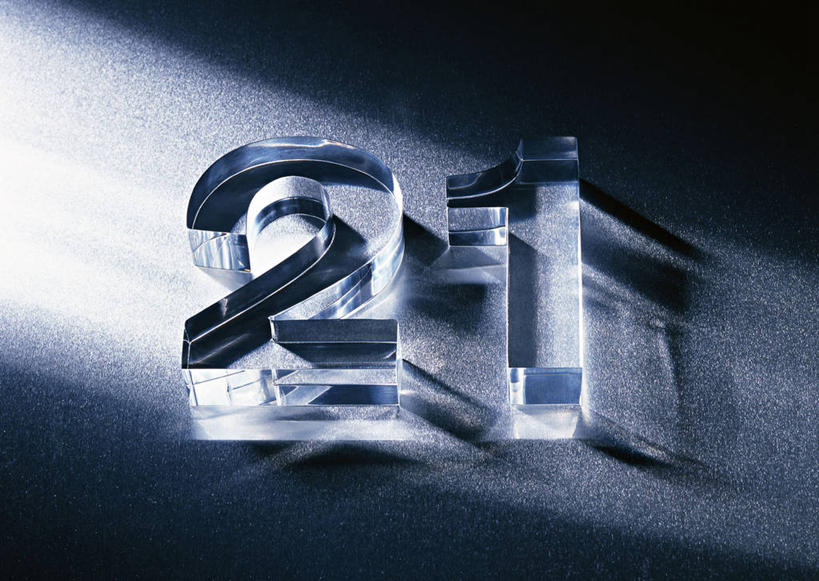 无人,横图,俯视,室内,特写,白天,静物,玻璃,阴影,黑色背景,时间,反射,二十一世纪,世纪,标志,数字,文字,影子,字符,标识,玻璃制品,两个,摄影,阿拉伯数字,影棚,彩图,高角度拍摄,影棚拍摄,拍摄,21世纪,年代,新世纪