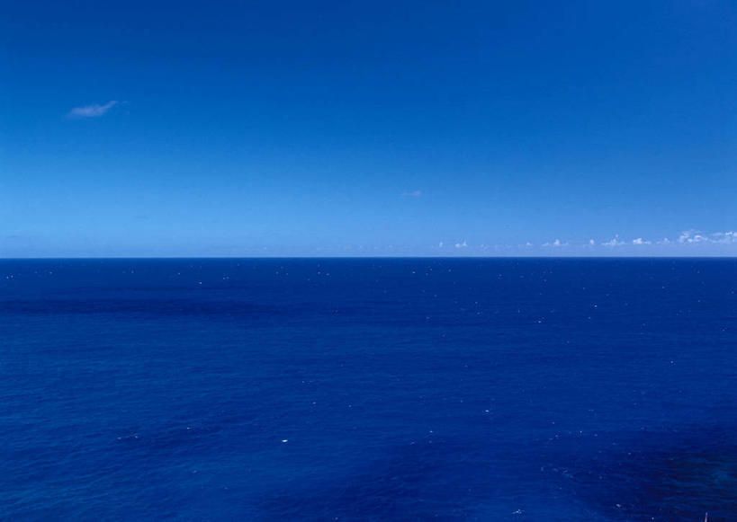 无人,横图,全景,室外,白天,正面,旅游,度假,海浪,海洋,美景,阴影,光线,影子,景观,浪花,水平线,云,云朵,辽阔,海平线,云彩,娱乐,蓝色,白云,蓝天,天空,阳光,自然,海水,天,享受,休闲,广阔,景色,放松,晴朗,一望无际,太平洋,自然风光,海景,北马里亚那群岛,北马里亚纳,北马里亚纳群岛,北马里亚纳群岛自由联邦,西太平洋,无边无际,一马平川,大海,风浪,海,海水的波动,近岸浪,涌浪,晴空,彩图,水天相接,水天一线