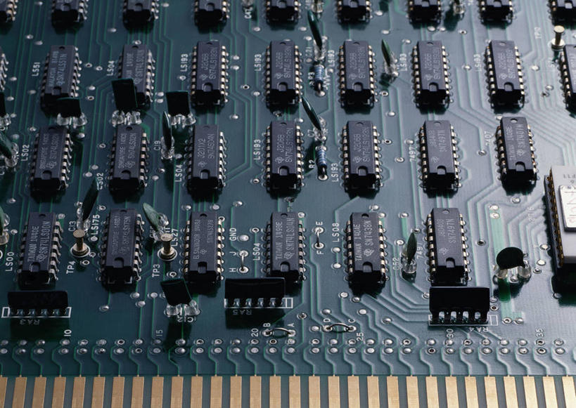 无人,横图,俯视,室内,特写,白天,静物,一排,整齐,并列,并排,纹路,电路板,纹理,排列,线路板,集成电路板,印刷电路板,队列,集成电路,平行,肌理,PCB板铝基板,PCB电路板,超薄电路板,超薄线路板,高频板,彩图,高角度拍摄