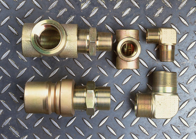 无人,横图,俯视,室内,特写,白天,静物,金属制品,连接,组合,金属,工具,金色,摄影,影棚,链接,螺母,螺帽,五金,富贵,紧固,拼接,拼凑,螺丝帽,忠诚,拼合,凑集,聚合,撮合,链结,牢固,富丽,名誉,荣华,彩图,高角度拍摄,影棚拍摄,拍摄