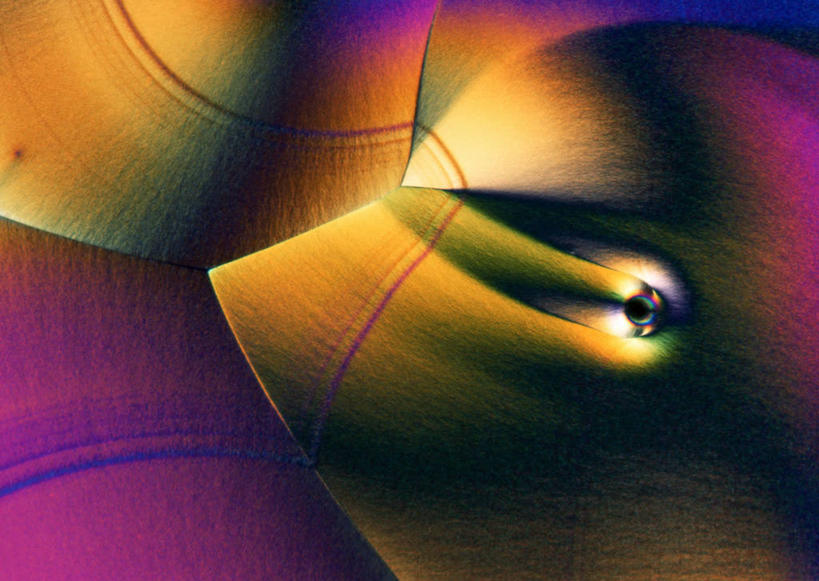 无人,横图,俯视,彩色,室内,特写,白天,仪器,许多,检查,反射,分析,光泽,科学,圆形,结晶,显微镜,水晶,光芒,很多,观察,清晰,探索,放大,观看,五颜六色,仔细,色彩斑斓,透镜,维生素,凸透镜,聚焦,关注,五彩缤纷,维生素c,光学,清楚,五彩斑斓,五光十色,显微图片,彩图,高角度拍摄,抗坏血酸,水溶性维生素,L-抗坏血酸