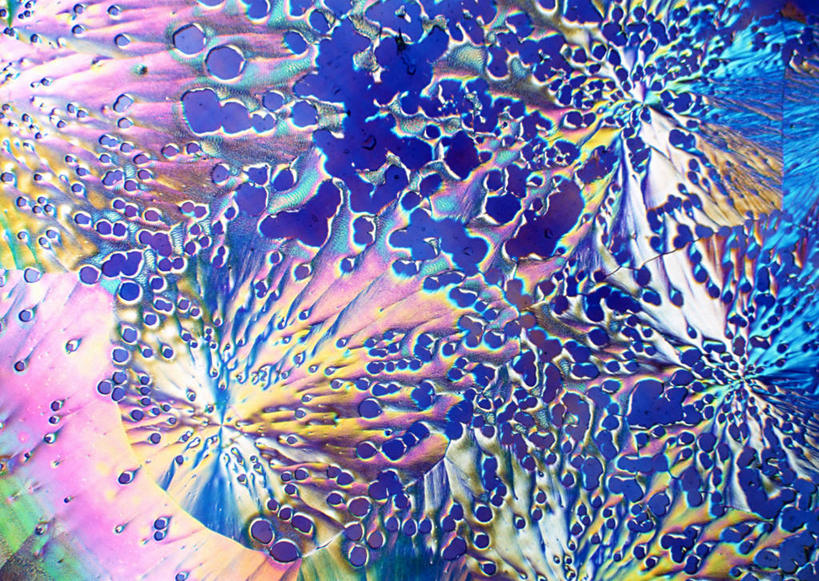 无人,横图,俯视,彩色,室内,特写,白天,仪器,许多,检查,反射,分析,光泽,科学,结晶,显微镜,水晶,光芒,很多,观察,清晰,探索,放大,观看,五颜六色,仔细,色彩斑斓,透镜,维生素,凸透镜,聚焦,关注,五彩缤纷,维生素c,光学,清楚,五彩斑斓,五光十色,显微图片,彩图,高角度拍摄,抗坏血酸,水溶性维生素,L-抗坏血酸