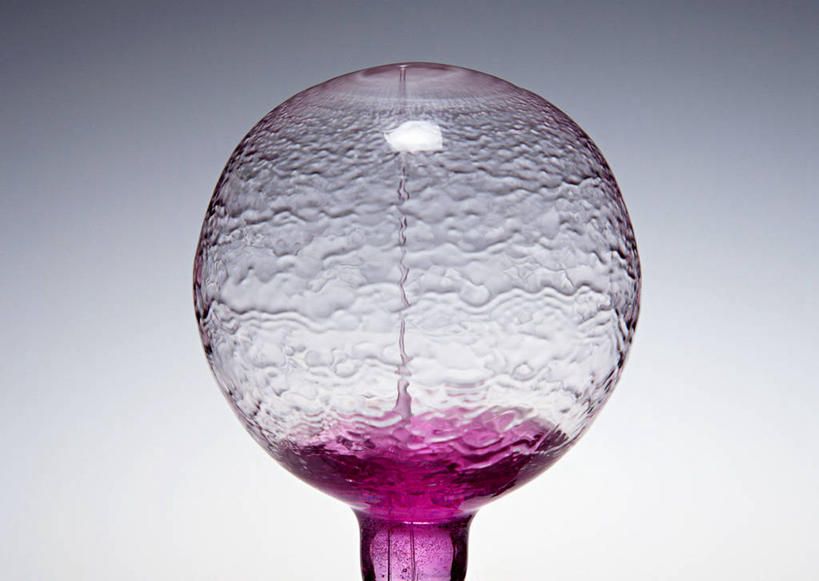 无人,横图,室内,特写,白天,正面,实验,仪器,水,研究,透明,分析,化学,测试,烧瓶,液体,水滴,玻璃制品,一个,紫色,玻璃瓶,瓶子,器皿,摄影,影棚,单个,玻璃仪器,试验耗材,实验用品,圆底烧瓶,彩图,影棚拍摄,拍摄