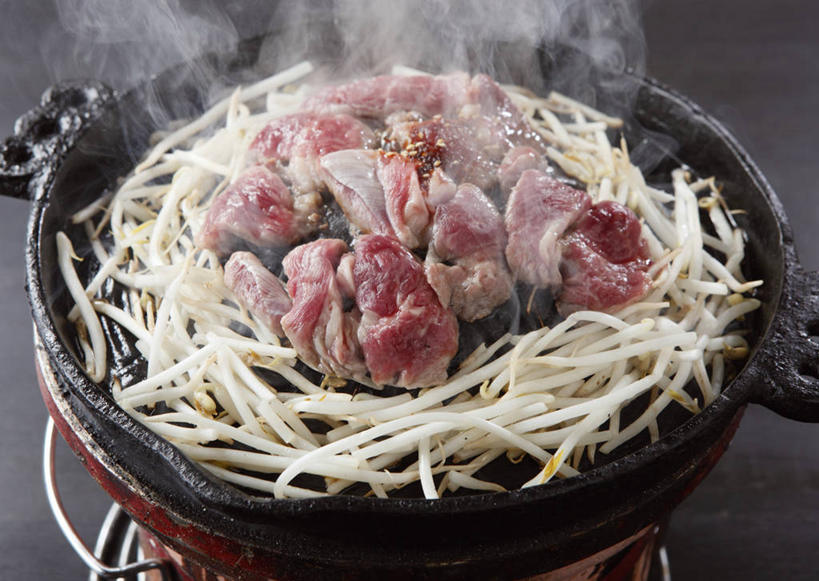 无人,横图,俯视,室内,特写,白天,烹饪,雾,蔬菜,阴影,沸腾,灰色背景,朦胧,模糊,新鲜,反射,蒸汽,影子,豆芽,黄豆芽,肉,日本料理,牛肉,料理,食品,水蒸气,雾气,菜肴,美食,肉类,食物,日式料理,日式,摄影,佳肴,有机食品,绿色食品,影棚,气体,豆芽菜,肉食,芽苗菜,蒸发,寿喜锅,彩图,高角度拍摄,影棚拍摄,拍摄,牛肉火锅