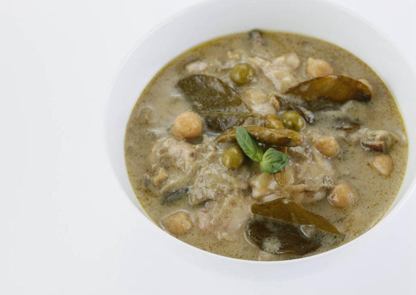 咖哩,无人,横图,俯视,室内,特写,白天,白色背景,烹饪,阴影,反射,影子,调料,日本料理,料理,食品,调味品,调味料,咖喱,菜肴,美食,食物,日式料理,日式,摄影,佳肴,影棚,彩图,高角度拍摄,影棚拍摄,拍摄