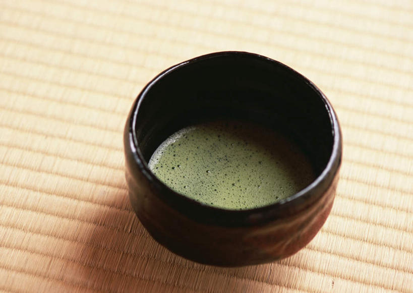 无人,横图,俯视,室内,特写,白天,幸福,茶,杯子,陶瓷,绿茶,抹茶,茶叶,陶瓷制品,塌塌米,榻榻米,一杯,娱乐,一个,水杯,享受,休闲,温馨,放松,乐趣,单个,提神,舒适,醒脑,叠席,茶杯,彩图,高角度拍摄,不发酵茶,苦茗