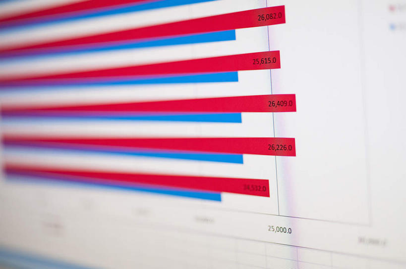 无人,横图,俯视,室内,特写,白天,静物,一排,阴影,条纹,整齐,反射,材料,档案,文件,影子,纸,排列,红色,蓝色,手稿,资料,证明,队列,文档,彩图,高角度拍摄