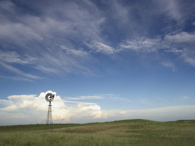 无人,横图,室外,白天,正面,旅游,度假,农业,风能,风力发电机,草地,草坪,美景,植物,风车,美国,阴影,环保,电力,光线,影子,景观,云,云朵,云彩,娱乐,设备,草,蓝色,绿色,白云,蓝天,天空,阳光,自然,天,享受,休闲,发电,机械,景色,放松,工业,能源,晴朗,资源,北美,北美洲,风力机,自然风光,美洲,利用,低碳,内布拉斯加州,北亚美利加洲,亚美利加洲,内布拉斯加,牛肉之州,玉米壳之州,风力发电,晴空,彩图