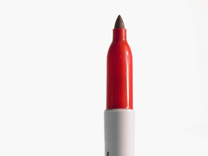 无人,横图,室内,特写,白天,白色背景,正面,静物,笔,办公用品,文具,红色,记号笔,学习用品,摄影,影棚,马克笔,麦克笔,文具用品,一支,彩图,影棚拍摄,拍摄