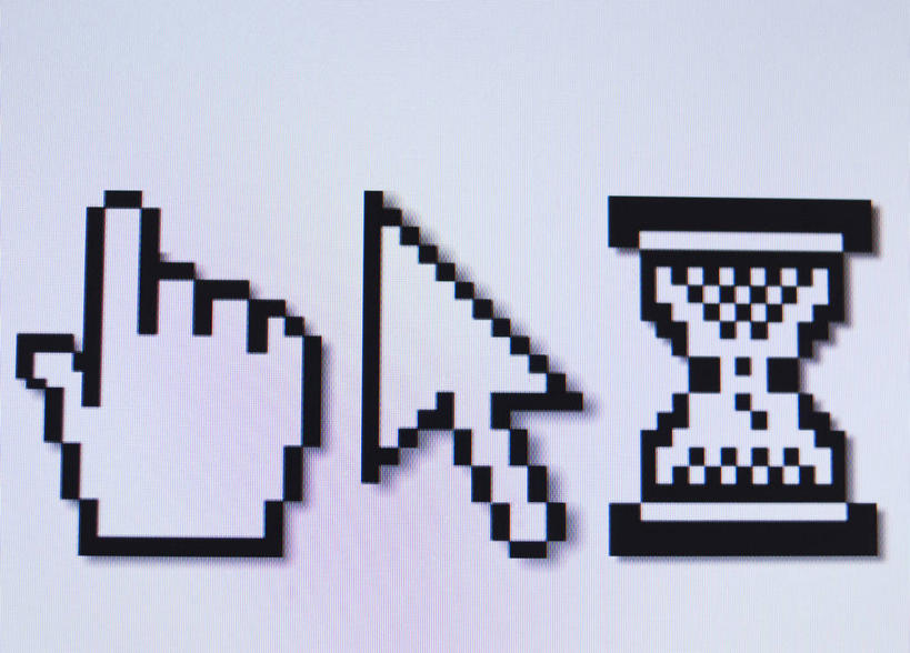 无人,横图,室内,特写,白天,正面,显示器,计时器,沙漏,一排,整齐,并列,并排,时间,屏幕,沙子,计时,方向,显示屏,箭头,排列,三个,定时器,准确,指向,队列,精准,光标,平行,游标,输出设备,簇,彩图