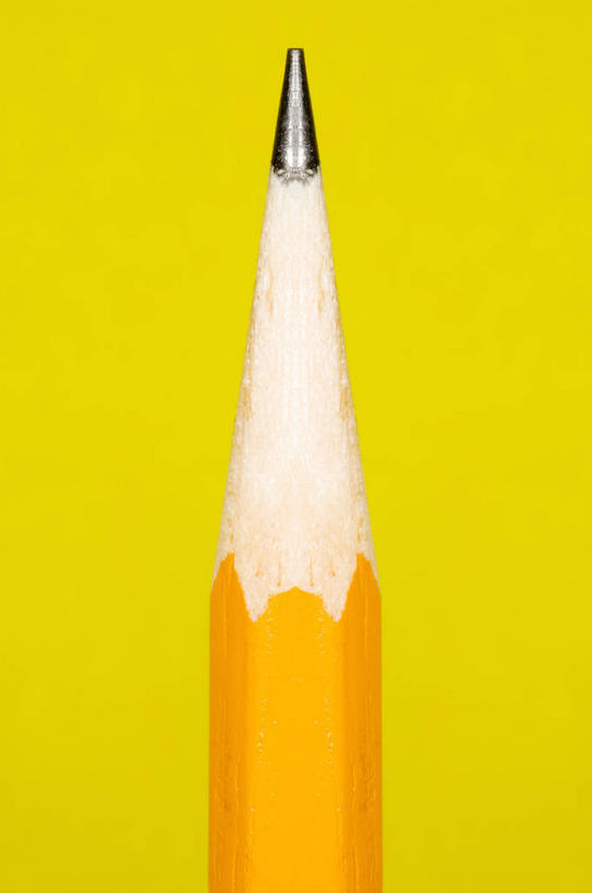 无人,竖图,室内,特写,白天,正面,静物,黄色背景,笔,办公用品,文具,铅笔,学习用品,摄影,影棚,文具用品,一支,彩图,影棚拍摄,拍摄