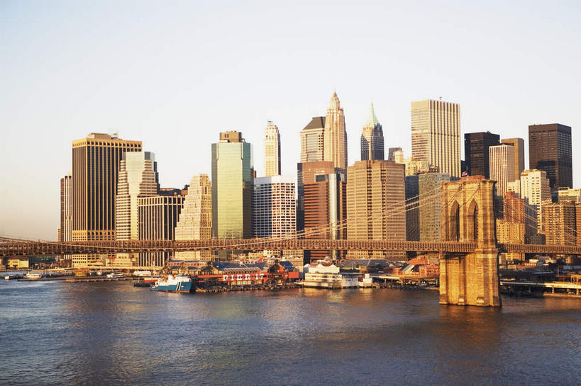 无人,高楼大厦,横图,室外,白天,正面,度假,河流,美景,水,城市风光,标志建筑,城市,大桥,大厦,地标,建筑,摩天大楼,桥梁,纽约,美国,河水,景观,水流,布鲁克林大桥,建筑群,桥,曼哈顿,娱乐,建设,蓝色,蓝天,天空,天,享受,休闲,钢索,景色,放松,吊桥,晴朗,北美,北美洲,美洲,纽约州,万里无云,布鲁克林桥,帝国之州,帝国州,北亚美利加洲,亚美利加洲,石桥墩,晴空,晴空万里,彩图,大楼,高层建筑,高楼,摩天楼,曼哈顿岛