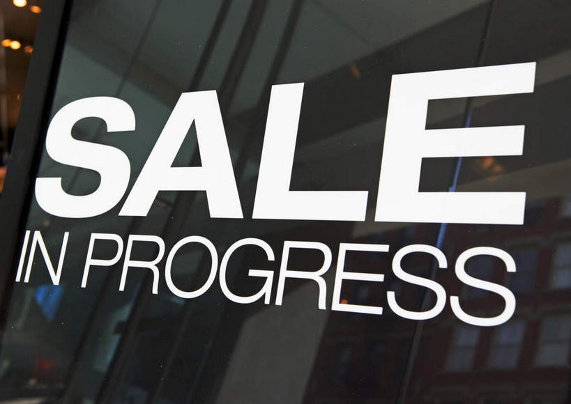 无人,横图,室内,特写,白天,正面,静物,一排,阴影,整齐,反射,信息,英文,标志,文字,影子,字符,字母,标识,布告,布告栏,排列,白色,黑色,英文字母,通知,公告,传播,队列,消息,公布栏,彩图