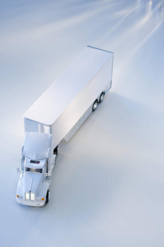 无人,竖图,俯视,室内,特写,白天,游戏,卡车,静物,玩具,一辆,阴影,反射,影子,集装箱,玩,娱乐,休闲,益智,摄影,集装箱车,影棚,活动,货车,发泄,消遣,智力,货运车,宣泄,载重汽车,玩耍,嬉戏,彩图,高角度拍摄,影棚拍摄,拍摄