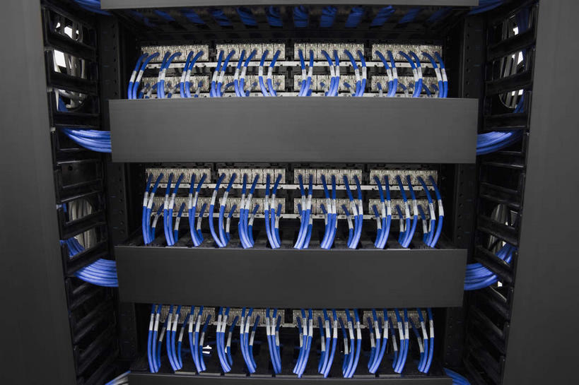 无人,横图,室内,特写,白天,正面,购物,消费,机器,静物,许多,阴影,反射,电路板,影子,设备,自动贩卖机,自动售货机,金融,百货,摄影,影棚,线路板,印刷电路板,销售,贩卖,选购,贸易,PCB板铝基板,PCB电路板,超薄电路板,超薄线路板,高频板,彩图,影棚拍摄,拍摄