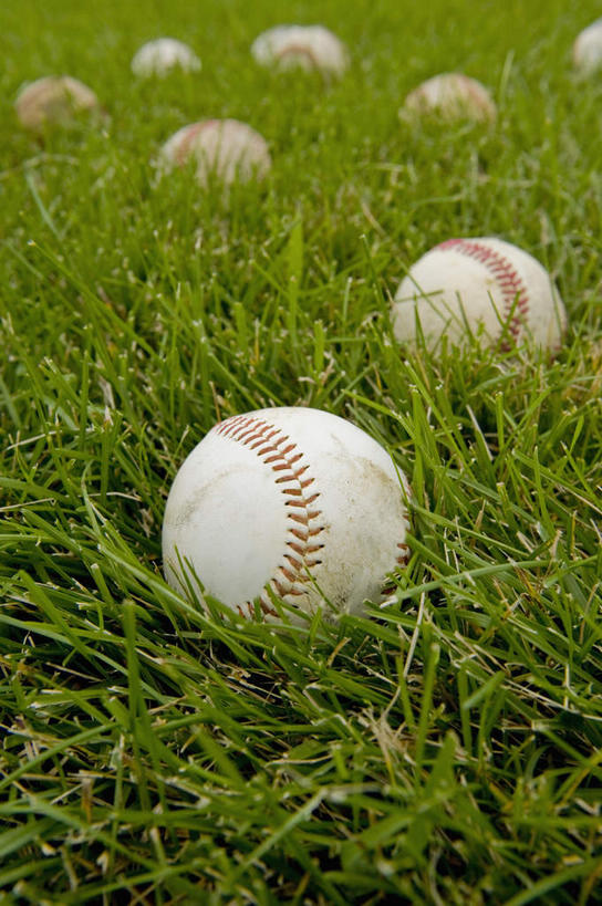 无人,竖图,俯视,室外,特写,白天,锻炼,旅游,度假,运动,棒球,垒球,草地,草坪,美景,植物,美国,一堆,许多,堆叠,堆积,棒球场,景观,娱乐,球,草,绿色,自然,享受,休闲,景色,放松,堆,北美,北美洲,自然风光,美洲,明尼苏达州,北亚美利加洲,亚美利加洲,明尼苏达,北星之州,体育,彩图,高角度拍摄,健身