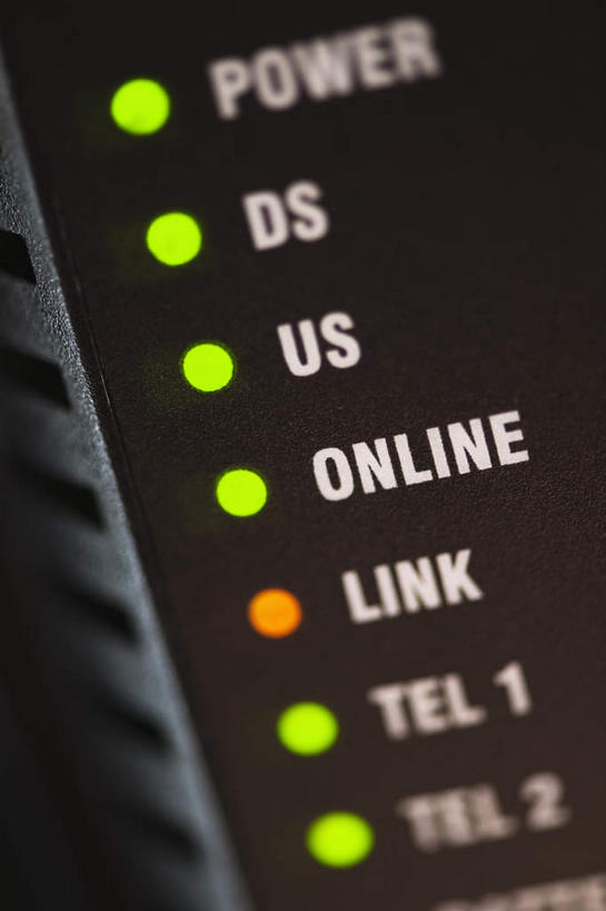 无人,竖图,室内,特写,白天,正面,科技,静物,一排,许多,阴影,整齐,光线,网络,信息,英文,标志,文字,影子,字符,字母,灯光,通讯设备,标识,排列,通信,创意,英文字母,队列,通信设备,路由器,彩图,网关设备