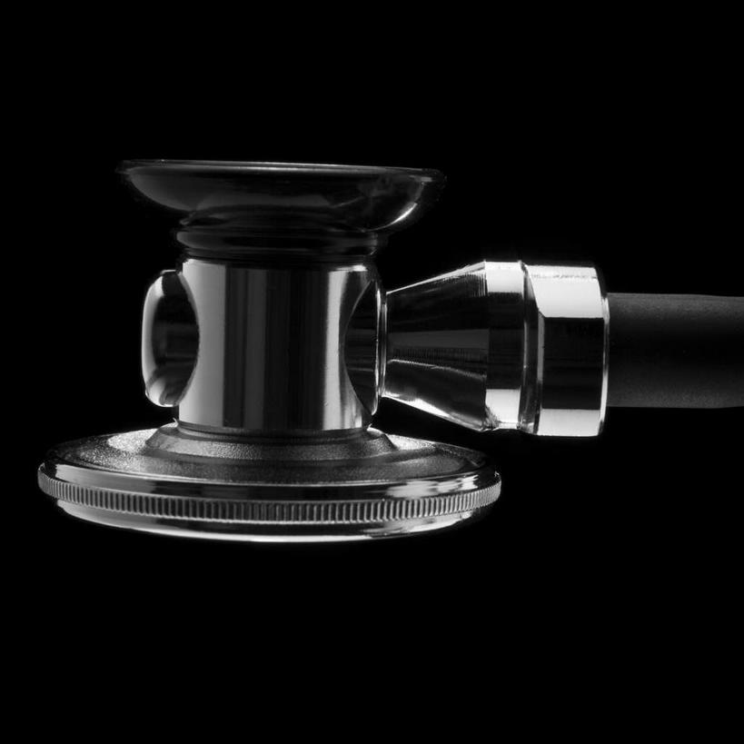 无人,方图,室内,特写,白天,正面,静物,黑色背景,一个,听诊器,摄影,影棚,单个,医疗设备,医疗器械,医疗工具,检测工具,彩图,影棚拍摄,拍摄