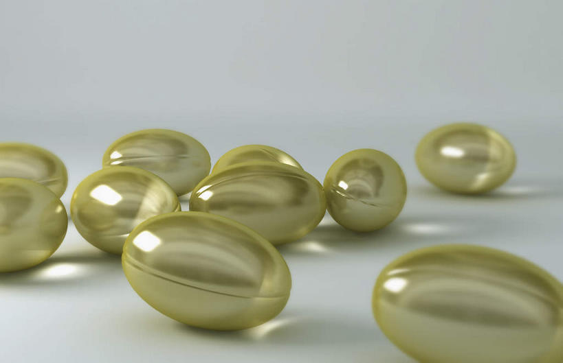 无人,横图,室内,白天,白色背景,正面,安全,许多,阴影,散落,反射,药剂,药丸,影子,防护,药片,黄色,药品,治疗,保护,药物,医疗,保险,预防,平安,彩图