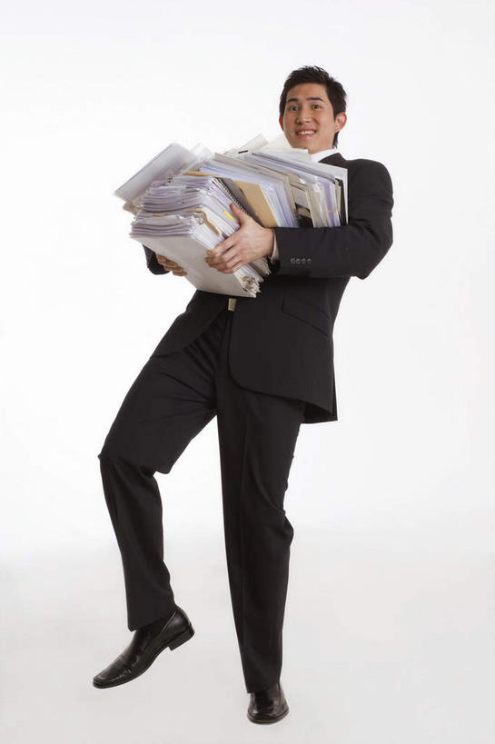 东方人,一个人,商务人士,商务男性,站,捧,竖图,室外,白天,白色背景,正面,衬衫,亚洲,仅一个男性,仅一个人,一堆,弯腰,堆叠,堆积,套装,惊讶,材料,档案,文件,注视,黄种人,仅一个年轻男性,资料,观察,看,站着,张嘴,疲倦,观看,堆,惊奇,后仰,单脚,察看,疲劳,疲惫,关注,文档,商务装,困乏,张大嘴巴,工薪阶层,疲乏,弯身,委顿,疲困,疲顿,疲钝,倦怠,怠倦,男人,男性,年轻男性,亚洲人,白领,上班族,张开嘴,端,端着,捧着,手捧,站立,彩图,全身,衬衣