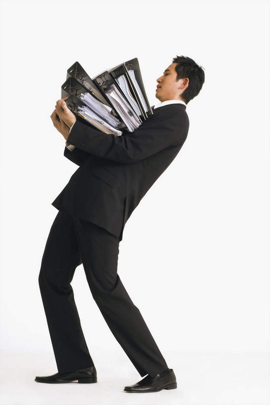 东方人,一个人,商务人士,商务男性,站,抱,竖图,室内,白天,白色背景,侧面,衬衫,亚洲,仅一个男性,仅一个人,弯腰,阴影,套装,光线,影子,注视,黄种人,仅一个年轻男性,观察,看,站着,摄影,影棚,抱着,观看,察看,搂着,关注,商务装,文件架,工薪阶层,资料架,文件框,文件座,资料档,资料座,哈腰,男人,男性,年轻男性,亚洲人,白领,上班族,搂,搂抱,站立,彩图,全身,影棚拍摄,衬衣,拍摄