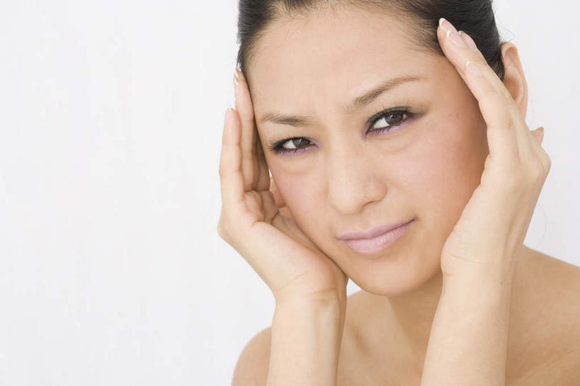 东方人,脸,头,脸颊,一个人,横图,室内,白天,白色背景,正面,按摩,亚洲,仅一个年轻女性,仅一个女性,仅一个人,黄种人,享受,健康,保健,摄影,影棚,指压,年轻女性,女人,女性,亚洲人,头部,脸部,脸蛋,面部,半身,彩图,影棚拍摄,推拿,拍摄