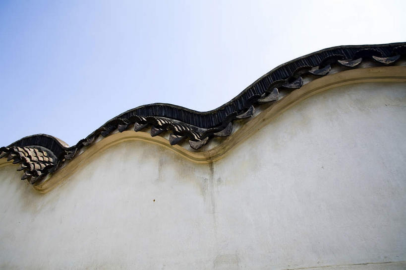 无人,公园,家,横图,室外,白天,正面,旅游,度假,名胜古迹,标志建筑,地标,建筑,中国,亚洲,阴影,遗迹,光线,瓦片,影子,房屋,墙,屋檐,屋子,云,云朵,云彩,古迹,文物,娱乐,建设,古建筑,江苏,苏州,楼房,檐,墙壁,墙面,住宅,蓝色,白云,蓝天,天空,阳光,天,享受,休闲,旅游胜地,放松,晴朗,古文明,东亚,江苏省,苏州市,虎丘,中华人民共和国,华东地区,苏,姑苏区,虎丘山,晴空,彩图,房子,姑苏,虎丘山风景名胜区,苏州虎丘公园