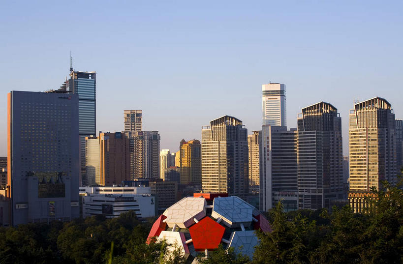 无人,公园,高楼大厦,横图,室外,白天,正面,旅游,度假,植物,窗户,落地窗,标志建筑,大厦,地标,建筑,摩天大楼,雕塑,大连,中国,亚洲,一排,许多,阴影,艺术,整齐,装饰,并列,并排,光线,雕刻,雕像,影子,云,云朵,很多,云彩,娱乐,建设,玻璃窗,树,树木,排列,一个,红色,蓝色,绿色,白色,白云,蓝天,天空,阳光,自然,工艺品,天,享受,休闲,旅游胜地,放松,生长,晴朗,单个,成长,纪念,美术,队列,主题,平行,陈列,玻璃幕墙,东亚,辽宁,辽宁省,大连市,劳动公园,中华人民共和国,功能,美学,辽,东北地区,晴空,彩图,大楼,高层建筑,高楼,摩天楼,大连劳动公园