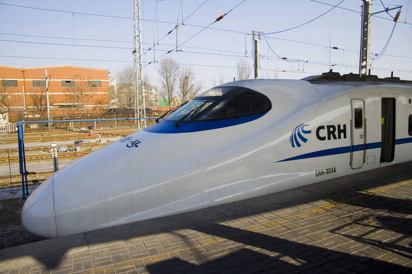 无人,家,横图,室外,白天,正面,度假,美景,城市风光,城市,路,铁路,天津,中国,亚洲,一辆,阴影,电力,光线,电线,线,影子,柱子,房屋,屋子,景观,云,云朵,电能,轨道,交通,铁轨,线路,云彩,娱乐,楼房,住宅,车,蓝色,白色,白云,蓝天,天空,阳光,交通工具,天,享受,休闲,景色,放松,运输,晴朗,电,电源,电源线,载具,能量,动车,东亚,中华人民共和国,华北地区,天津市,晴空,彩图,房子,津