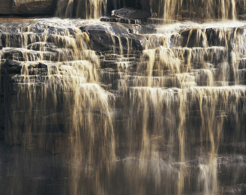 无人,横图,室外,白天,正面,旅游,度假,石头,美景,瀑布,水,黄河,中国,亚洲,阴影,飞溅,溅,光线,石子,液体,影子,景观,水滴,悬崖,娱乐,水珠,阳光,自然,享受,休闲,景色,放松,喷洒,自然风光,东亚,陕西,陕西省,中华人民共和国,绝壁,西北地区,陕,母亲河,跌水,石块,岩石,彩图