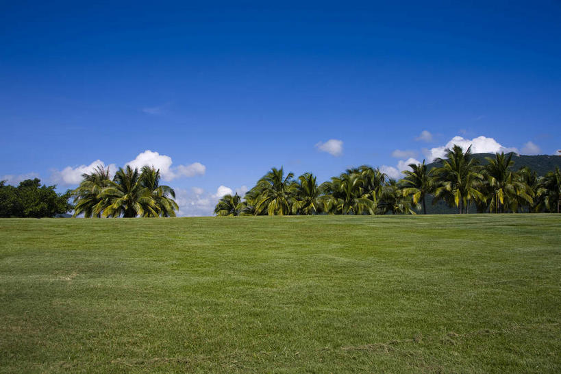 无人,横图,室外,白天,正面,旅游,度假,美景,三亚,中国,亚洲,阴影,光线,影子,景观,云,云朵,海湾,云彩,娱乐,海南,蓝色,白云,蓝天,天空,阳光,自然,天,享受,休闲,景色,放松,海南省,晴朗,自然风光,东亚,三亚市,中华人民共和国,华南地区,琼,晴空,彩图,亚龙湾,亚龙湾国家旅游度假区,三亚凯莱度假酒店