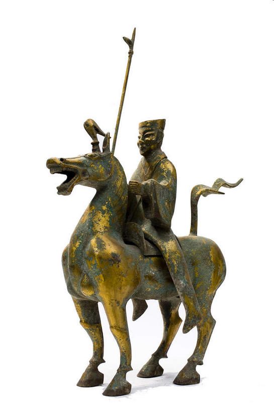 东方人,一个人,无人,站,坐,竖图,室内,特写,白天,白色背景,侧面,民族服装,竞争,马,野生动物,静物,金属制品,雕塑,亚洲,仅一个男性,仅一个人,对抗,骑马,握,服装,艺术,装饰,生锈,冲突,纹路,金属,雕刻,雕像,纹理,古典,拿,拿着,黄种人,破坏,文化,文物,一匹,仅一个年轻男性,一个,骑,衣服,动物,工艺品,站着,武器,战争,握着,运输,摄影,服饰,牲畜,影棚,单个,古董,纪念,腐蚀,侵蚀,美术,损坏,攻击,威胁,衣着,古物,穿着,对立,矛盾,摄影棚,兵器,主题,防御,陈列,古玩,肌理,青铜,功能,美学,敌对,挫败,斗争,抗拒,抗衡,杀伤,威慑,青铜器,衣饰,腐化,锈迹斑斑,危险,男人,男性,年轻男性,亚洲人,站立,坐着,彩图,全身,影棚拍摄,传统服装,民俗服,拍摄,青铜制品,铜骑俑