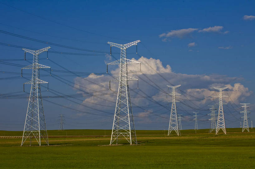 无人,横图,室外,白天,仰视,旅游,度假,草地,草原,美景,植物,中国,亚洲,一排,许多,阴影,整齐,电力,光线,钢材,电缆,电线,影子,支架,景观,旷野,云,云朵,很多,云彩,娱乐,电塔,草,排列,蓝色,绿色,白色,白云,蓝天,天空,阳光,自然,天,享受,休闲,景色,放松,蒙,能源,晴朗,支撑,资源,队列,自然风光,原野,供电设备,东亚,高压电塔,内蒙古,高压输电线,中华人民共和国,华北地区,高压电线塔,高压塔,内蒙古自治区,呼伦贝尔,呼伦贝尔市,晴空,彩图,低角度拍摄,输电铁塔,输电塔