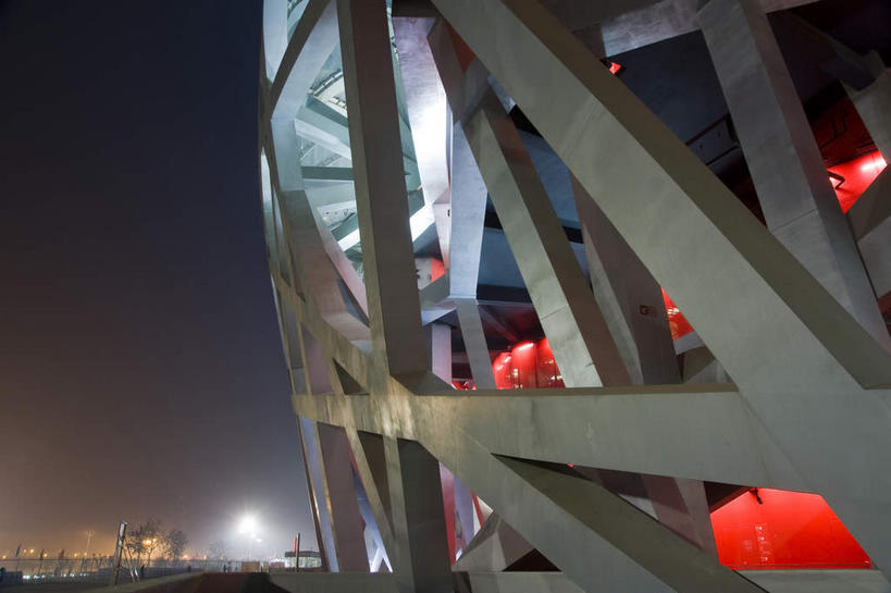 无人,体育馆,公园,运动场,横图,彩色,室外,夜晚,仰视,旅游,度假,标志建筑,地标,建筑,霓虹灯,北京,中国,亚洲,阴影,光线,鸟巢,影子,灯光,七彩,首都,娱乐,光源,建设,体育场,霓虹,灯,蓝色,蓝天,天空,天,享受,休闲,旅游胜地,放松,照明设备,东亚,国家体育场,中华人民共和国,北京市,京,北平,华北地区,朝阳区,氖灯,运动馆,彩图,低角度拍摄,北京奥林匹克公园,北京国家体育场,北京奥林匹克体育场