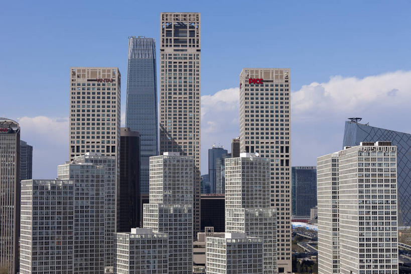 无人,高楼大厦,横图,室外,白天,正面,度假,美景,窗户,城市风光,标志建筑,城市,大厦,地标,建筑,摩天大楼,北京,中国,亚洲,阴影,光线,影子,墙,景观,云,云朵,建筑群,首都,云彩,娱乐,建设,玻璃窗,墙壁,墙面,蓝色,白云,蓝天,天空,阳光,天,享受,休闲,景色,放松,晴朗,东亚,中华人民共和国,北京市,京,北平,华北地区,朝阳区,晴空,彩图,大楼,高层建筑,高楼,摩天楼,北京CBD,北京商务中心区,中国北京大北窑,北京建外SOHO,建外SOHO