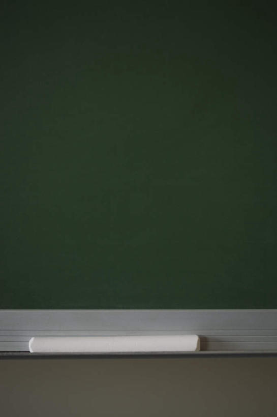无人,竖图,室内,特写,白天,正面,静物,绿色,白色,黑板擦,黑板,教室,教学,课堂,耐磨,教学黑板,粉笔擦,彩图