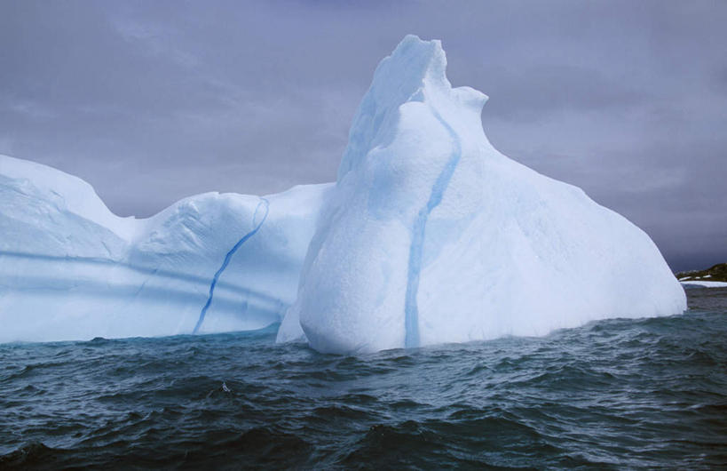 无人,横图,室内,白天,正面,旅游,度假,南极,冰山,海浪,海洋,美景,山,纹路,纹理,冰,景观,浪花,山峰,乌云,云,阴天,云朵,山峦,云彩,娱乐,冰川,天空,自然,海水,天,享受,休闲,景色,放松,寒冷,冰冷,昏暗,阴沉,自然风光,南极洲,冰河,海景,肌理,严寒,冰凉,酷寒,凛冽,凛凛,极冷,南极大陆,南极地区,南极区,南极圈,第七大陆,大海,风浪,海,海水的波动,近岸浪,涌浪,彩图