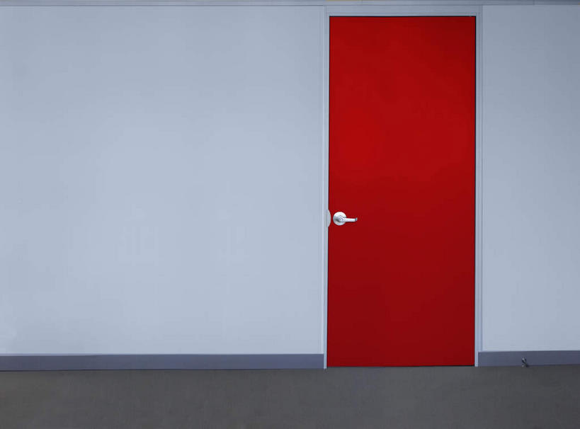 无人,横图,室外,白天,正面,门,墙,墙壁,墙面,红色,蓝色,把手,门把手,门框,门把,拉手,彩图