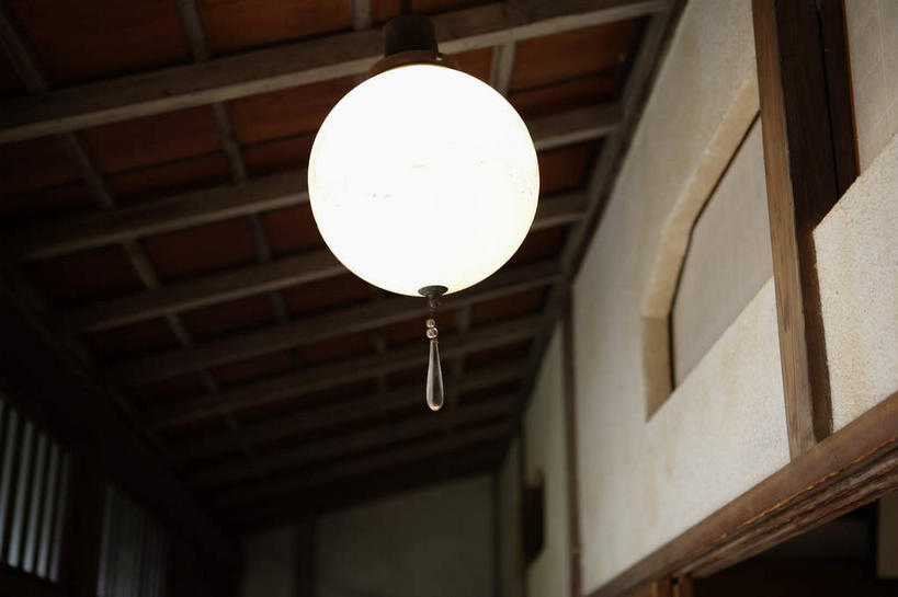 无人,横图,室内,特写,白天,仰视,天花板,静物,照明,圆形,墙,灯光,吊灯,墙壁,墙面,灯,灯具,明亮,照亮,照明设备,一盏,彩图,低角度拍摄