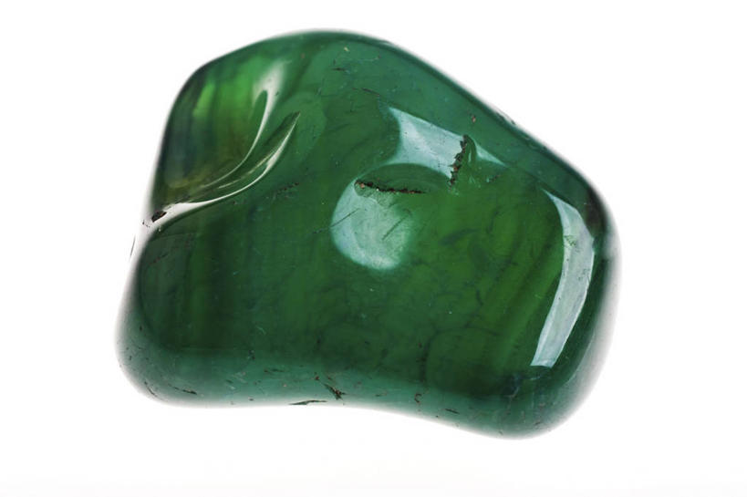 无人,横图,俯视,室内,特写,白天,白色背景,静物,一块,固体,结晶,矿石,绿色,晶体,摄影,影棚,贵重,宝石,宝贵,矿物质,观赏石,彩图,高角度拍摄,影棚拍摄,拍摄,砂金石