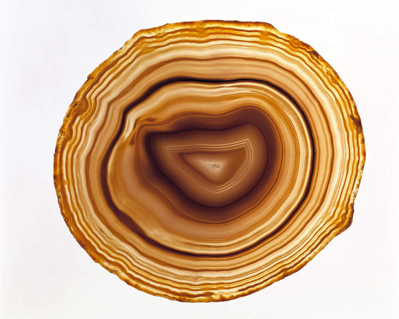 无人,横图,室内,特写,白天,白色背景,正面,科技,石头,花纹,天然,光泽,科学,矿石,石子,玛瑙,光芒,自然,探索,创意,摄影,地理,影棚,发现,矿产,宝石,斑纹,探讨,创新,地理学,新意,石英,探究,探求,绿松石,石块,彩图,影棚拍摄,拍摄,地质