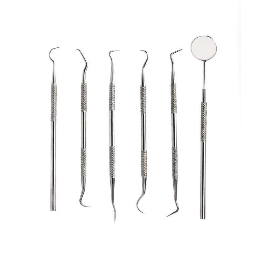 无人,方图,室内,特写,白天,白色背景,正面,静物,金属制品,一排,许多,整齐,金属,拉钩,排列,器械,摄影,影棚,队列,牙科,医疗器械,彩图,影棚拍摄,拍摄