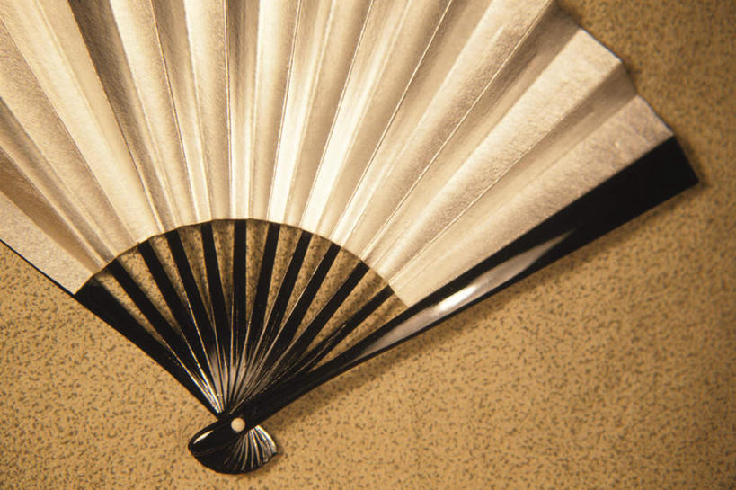 无人,横图,俯视,室内,特写,白天,静物,一把,日本文化,扇子,折扇,纸扇,清凉,凉爽,文化,黄色,摄影,影棚,撒扇,彩图,高角度拍摄,影棚拍摄,拍摄,传统文化