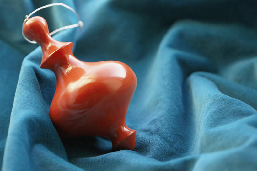 无人,横图,俯视,室内,特写,白天,桌面,静物,圣诞节,阴影,蓝色背景,节日,庆祝,装饰,反射,布,挂饰,影子,文化,一个,蓝色,庆典,单个,纪念,彩图,高角度拍摄