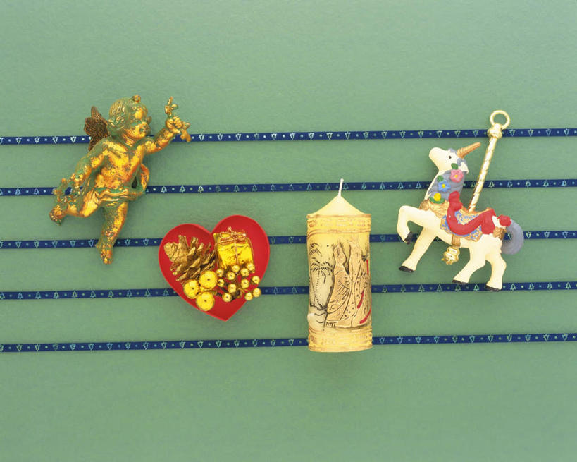 无人,横图,俯视,室内,特写,白天,爱情,桌面,桌子,静物,礼盒,礼物,圣诞节,一排,天使,绿色背景,节日,爱心,庆祝,整齐,纸盒,浪漫,文化,盒子,排列,包装盒,礼品盒,四个,庆典,温暖,温馨,心形,恩爱,摄影,礼品,影棚,纪念,和睦,队列,独角兽,心型,彩图,高角度拍摄,影棚拍摄,拍摄,融洽